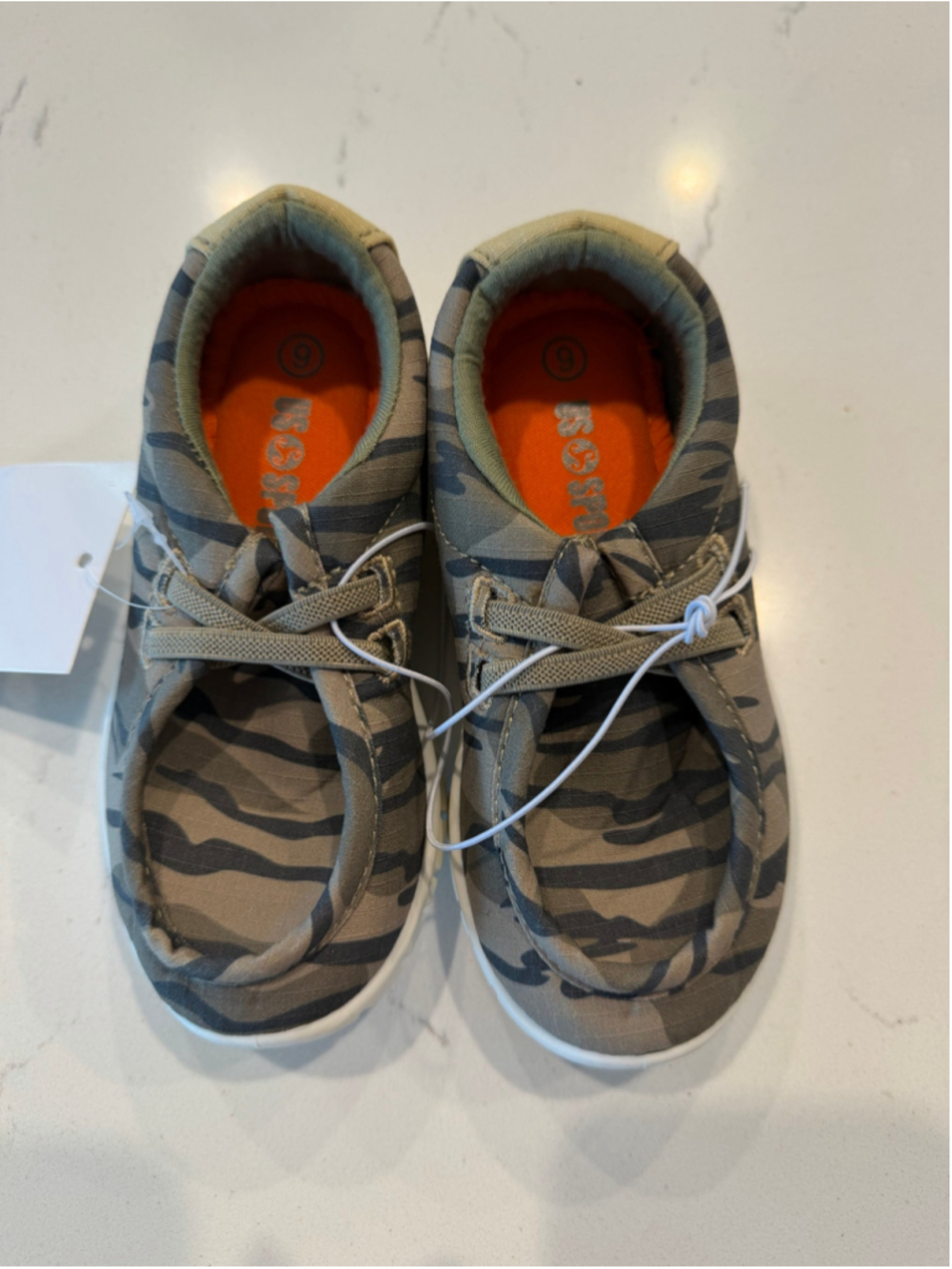 Boys US Sport Camo Slip-On Sneakers Size 9 Toddler Green Orange